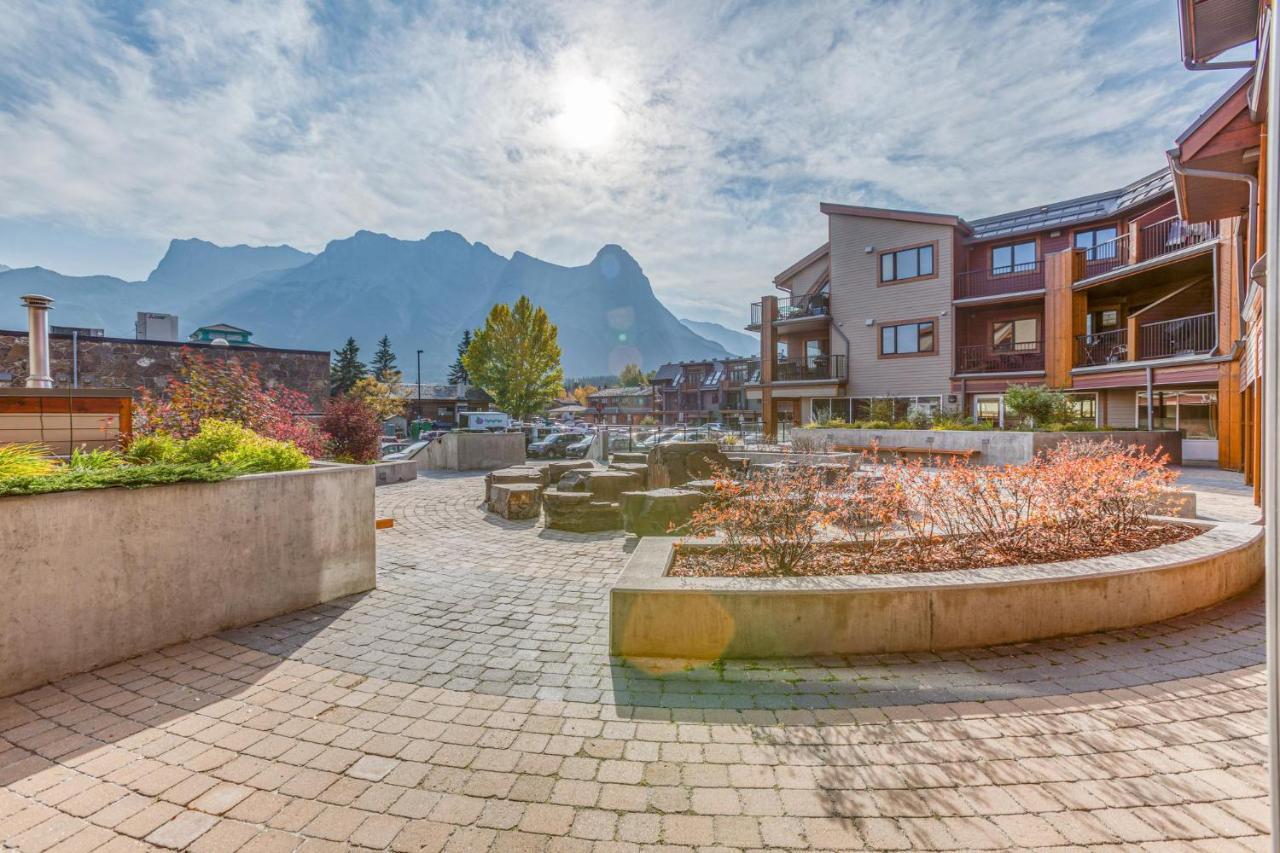 Beautiful Peak Vista - 2Br W Stunning Mt Views Villa Canmore Eksteriør billede