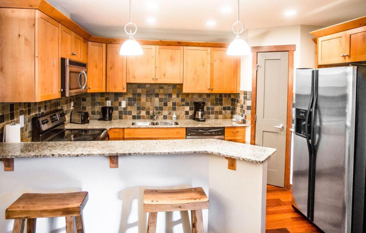 Beautiful Peak Vista - 2Br W Stunning Mt Views Villa Canmore Eksteriør billede
